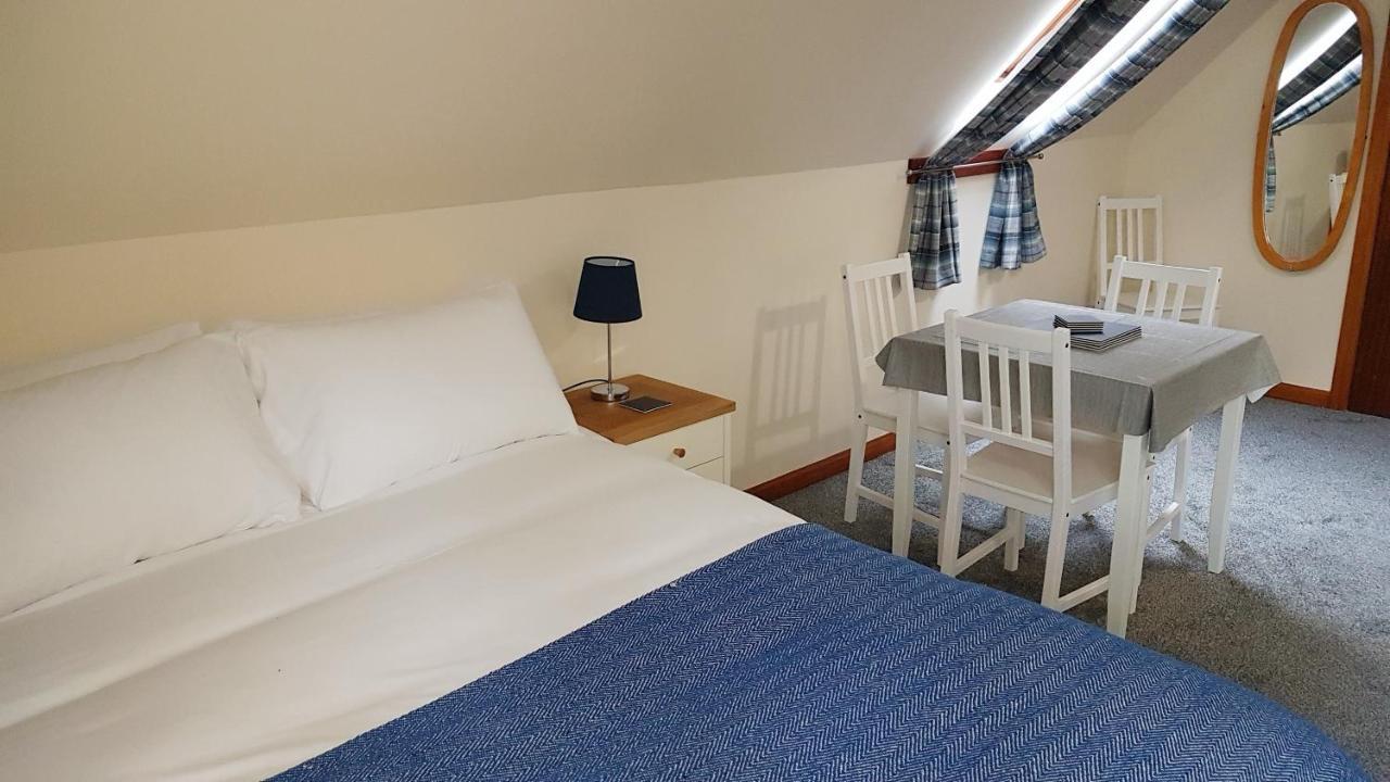 Moorside Rooms Borve  Экстерьер фото